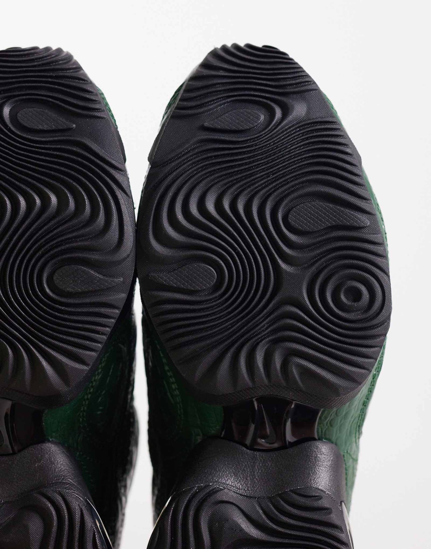 Nike Air Max Muse SE sneakers in green and black - ảnh 5