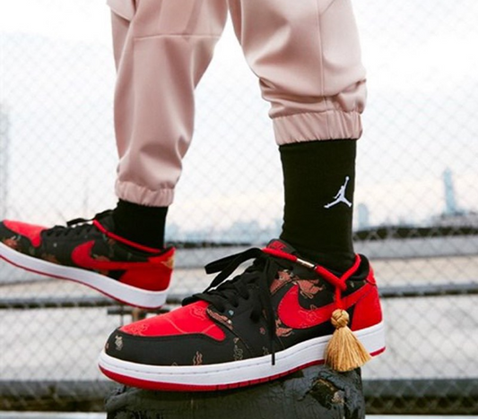 Giày Nike Air Jordan 1 Low OG 'Chinese New Year' DD2233-001 - Ảnh 2