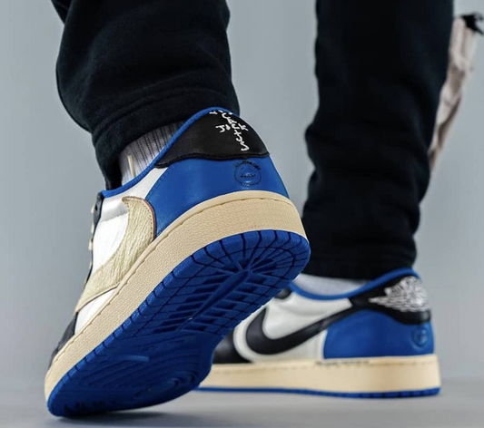 Giày Nike Fragment Design x Travis Scott x Air Jordan 1 Retro Low DM7866-140 - Ảnh 2