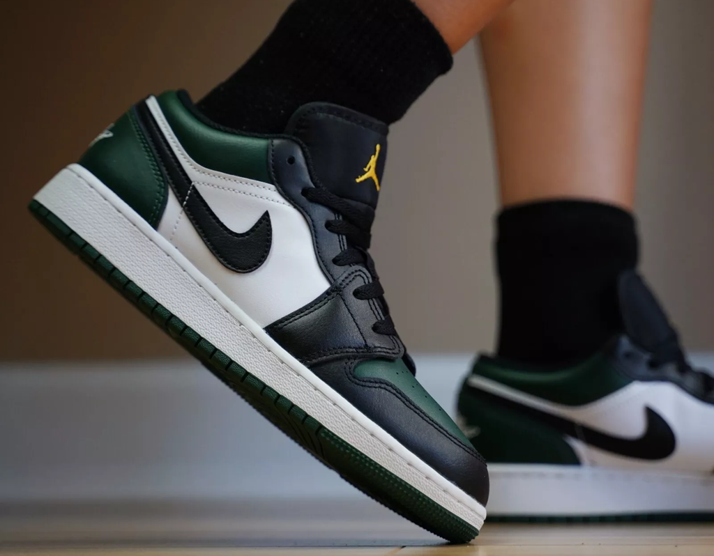 Giày Nike Air Jordan 1 Low 'Green Toe' 553558-371 - Ảnh 6