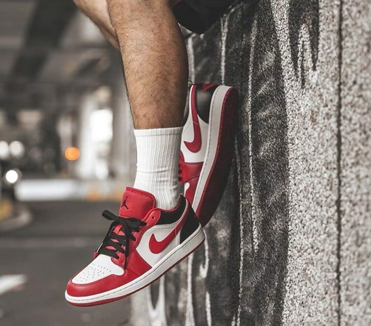 Giày Nike Air Jordan 1 Low 'Reverse Black Toe' 553558-163 - Ảnh 2