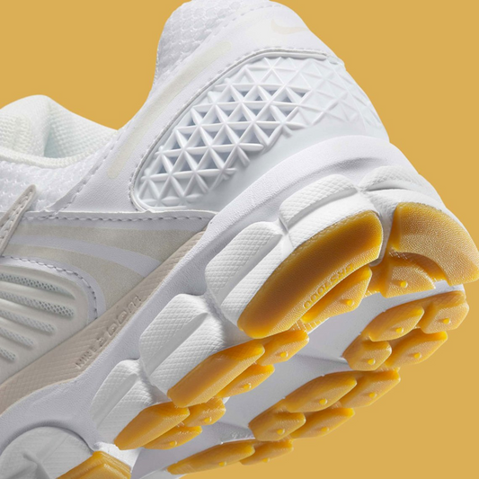 Giày Nike Air Zoom Vomero 5 ‘White Gum’ FJ2028-104 - ảnh 2 | 23TRK