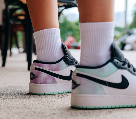 Giày Nike Air Jordan 1 Low Tie Dye White Black Tea DM1199-100 - Ảnh 2