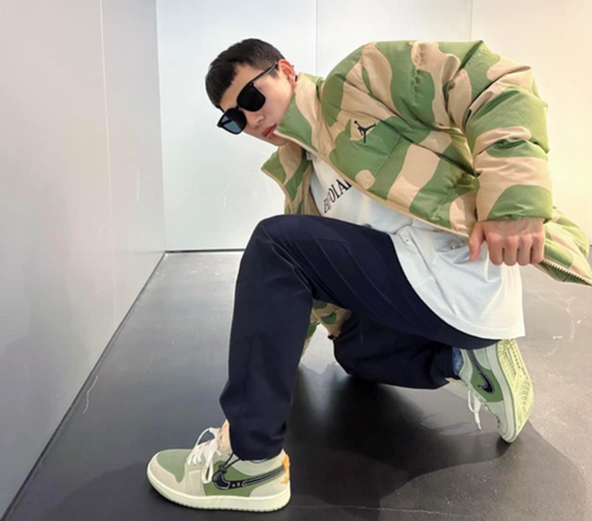 Giày Nike Air Jordan 1 Low SE Craft ‘Light Olive’ FD6819-300 - Ảnh 2