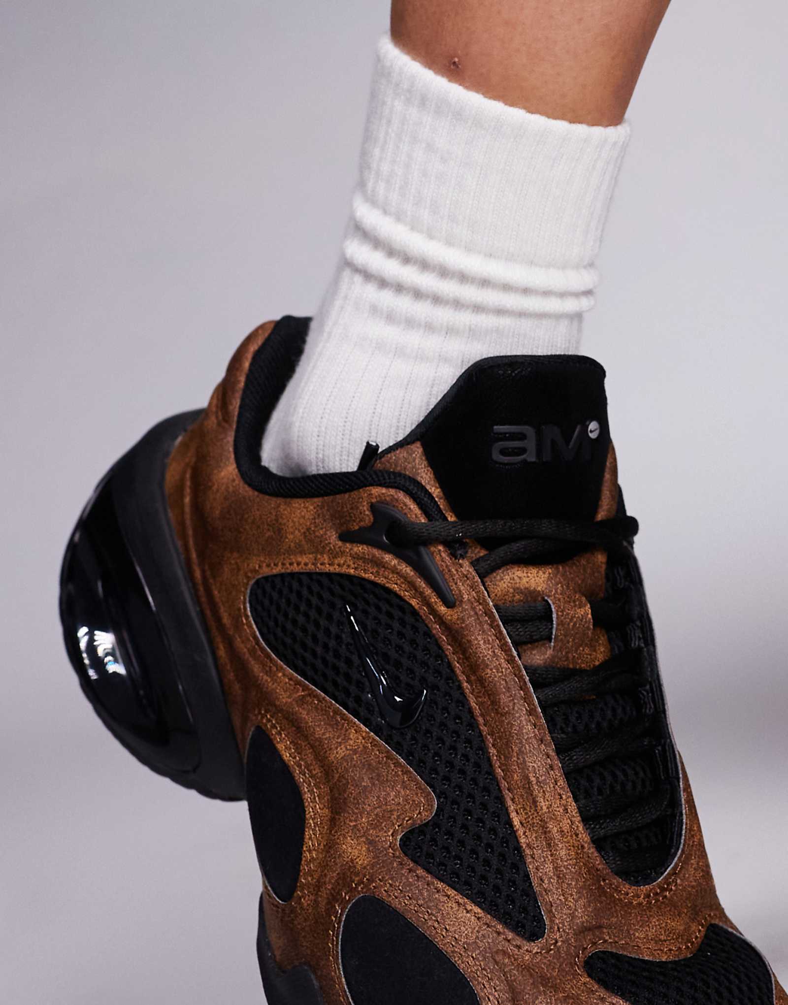 Nike Air Max Muse sneakers in brown and silver - ảnh 4