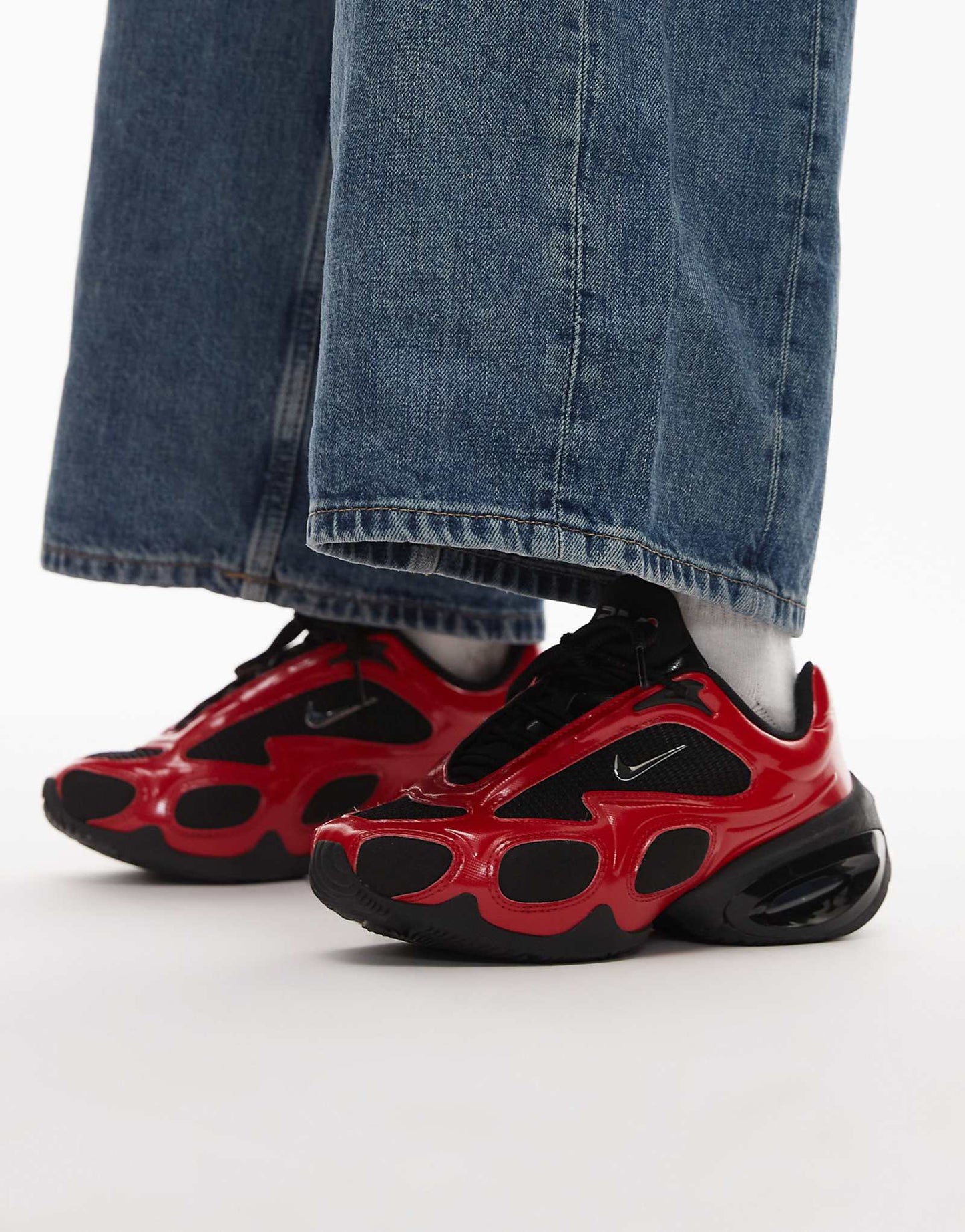 Nike Air Max Muse sneakers in red - ảnh 1