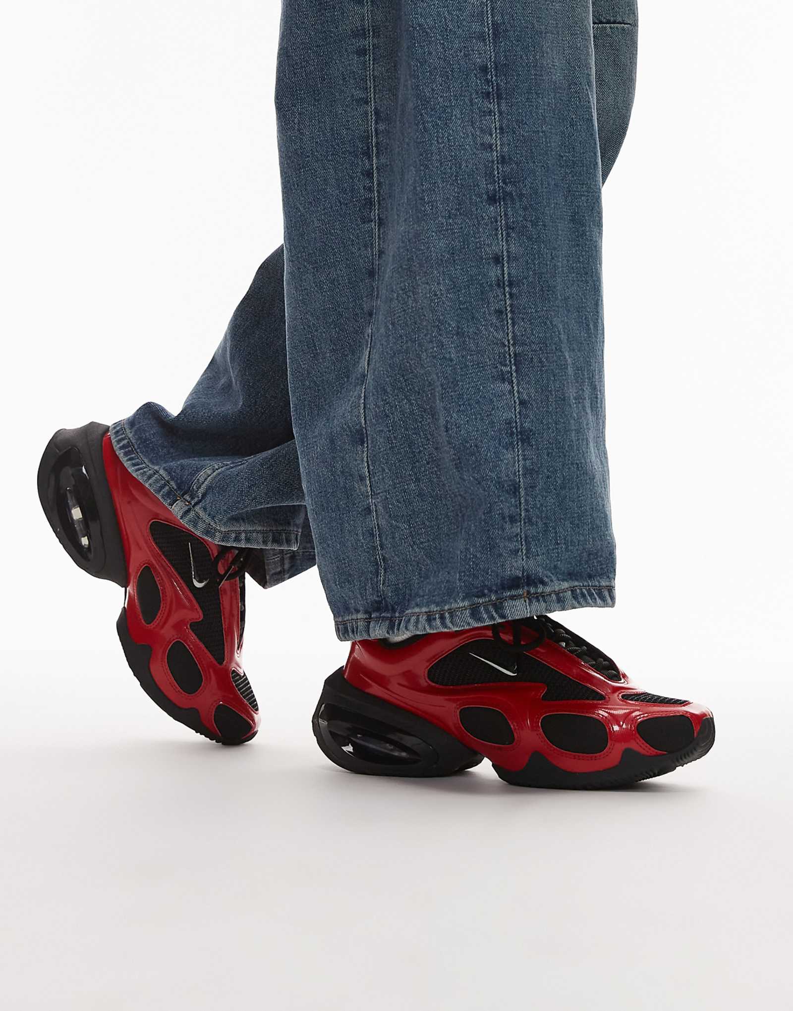 Nike Air Max Muse sneakers in red - ảnh 3