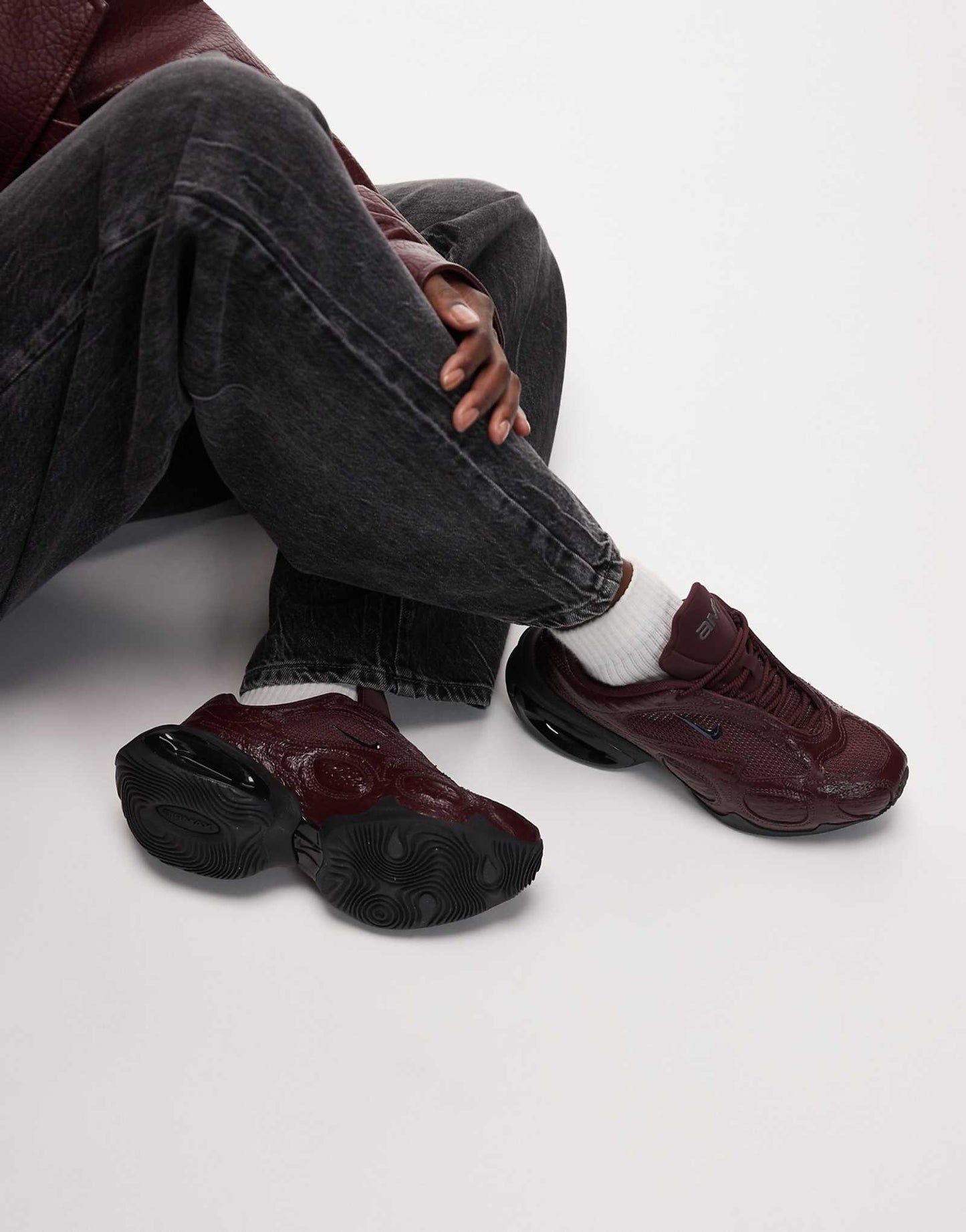 Nike Air Max Muse sneakers in burgundy - ảnh 3