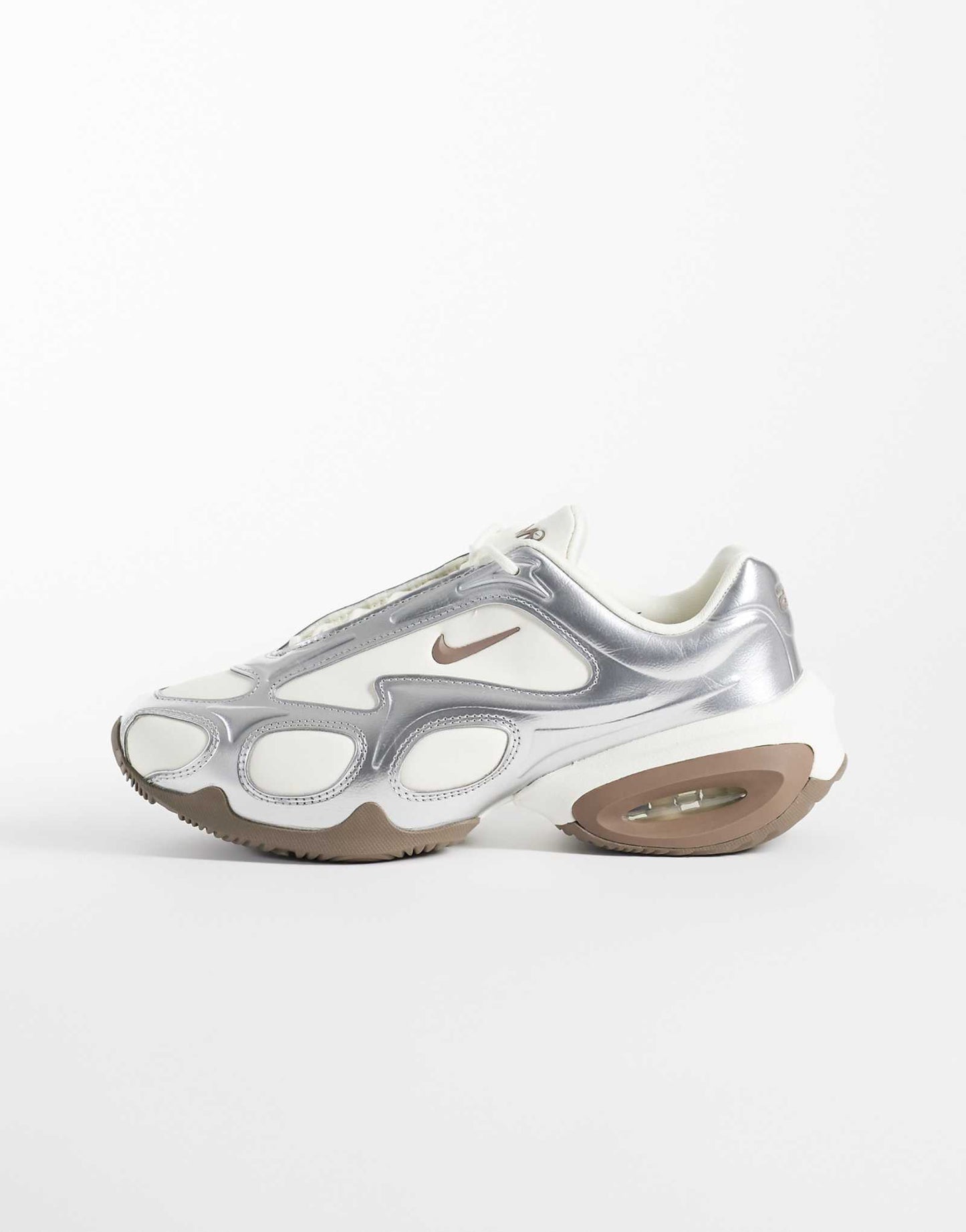 Nike Air Max Muse sneaker with silver detail in beige - ảnh 1