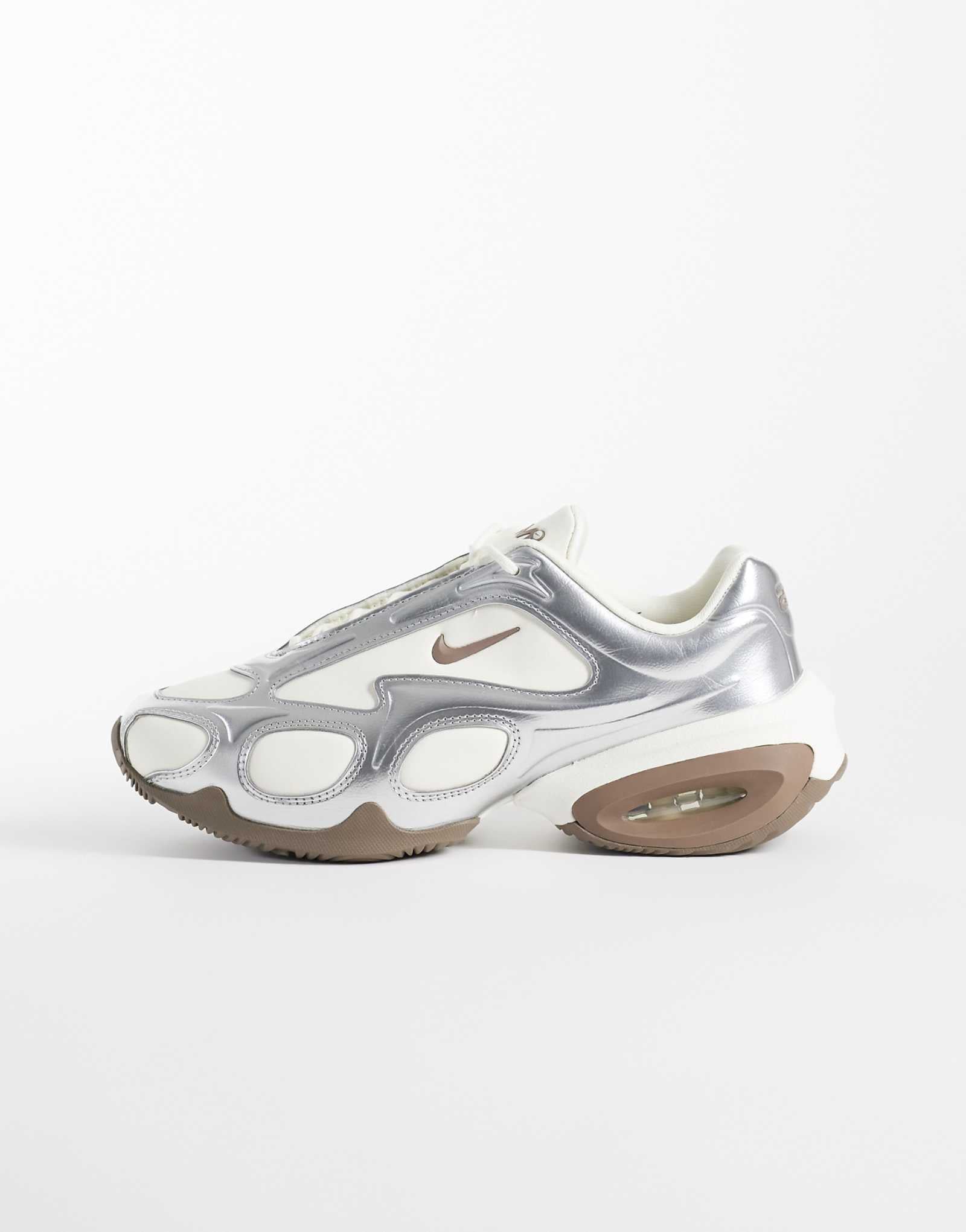 Nike Air Max Muse sneaker with silver detail in beige - ảnh 1