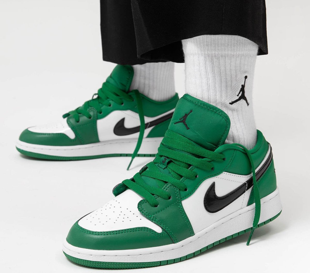 Giày Nike Air Jordan 1 Low 'Pine Green' 553558-301 - Ảnh 2
