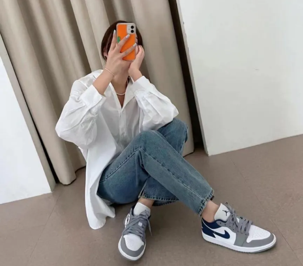 Giày Nike Air Jordan 1 Low 'French Blue' DC0774-042 - Ảnh 2