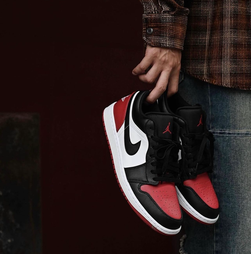 Giày Nike Air Jordan 1 Low ‘Bred Toe’ 553558-161 - Ảnh 6