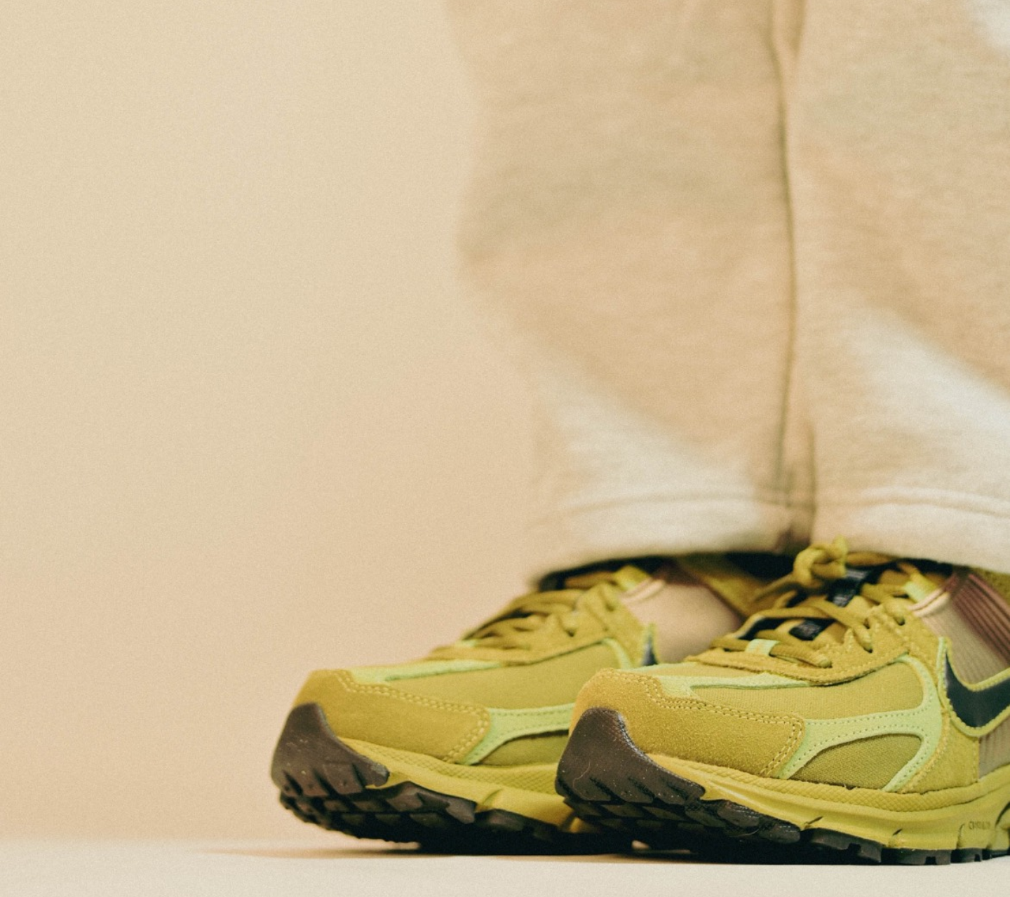 Giày Nike Zoom Vomero 5 ‘Pacific Moss’ FJ1910-300 - ảnh 2 | 23TRK