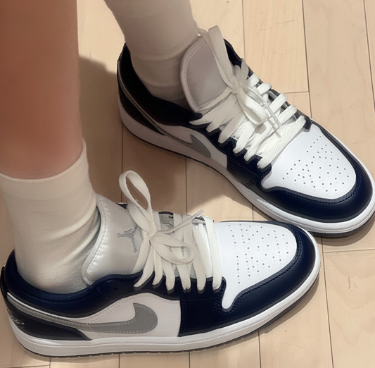 Giày Nike Air Jordan 1 Low ‘Midnight Navy’ 553558-141 - Ảnh 2