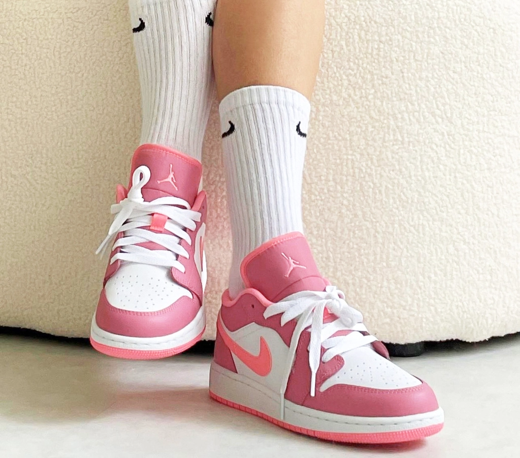 Giày Nike Air Jordan 1 Low (GS) 'Pale Raspberry' 553560-616 - Ảnh 5