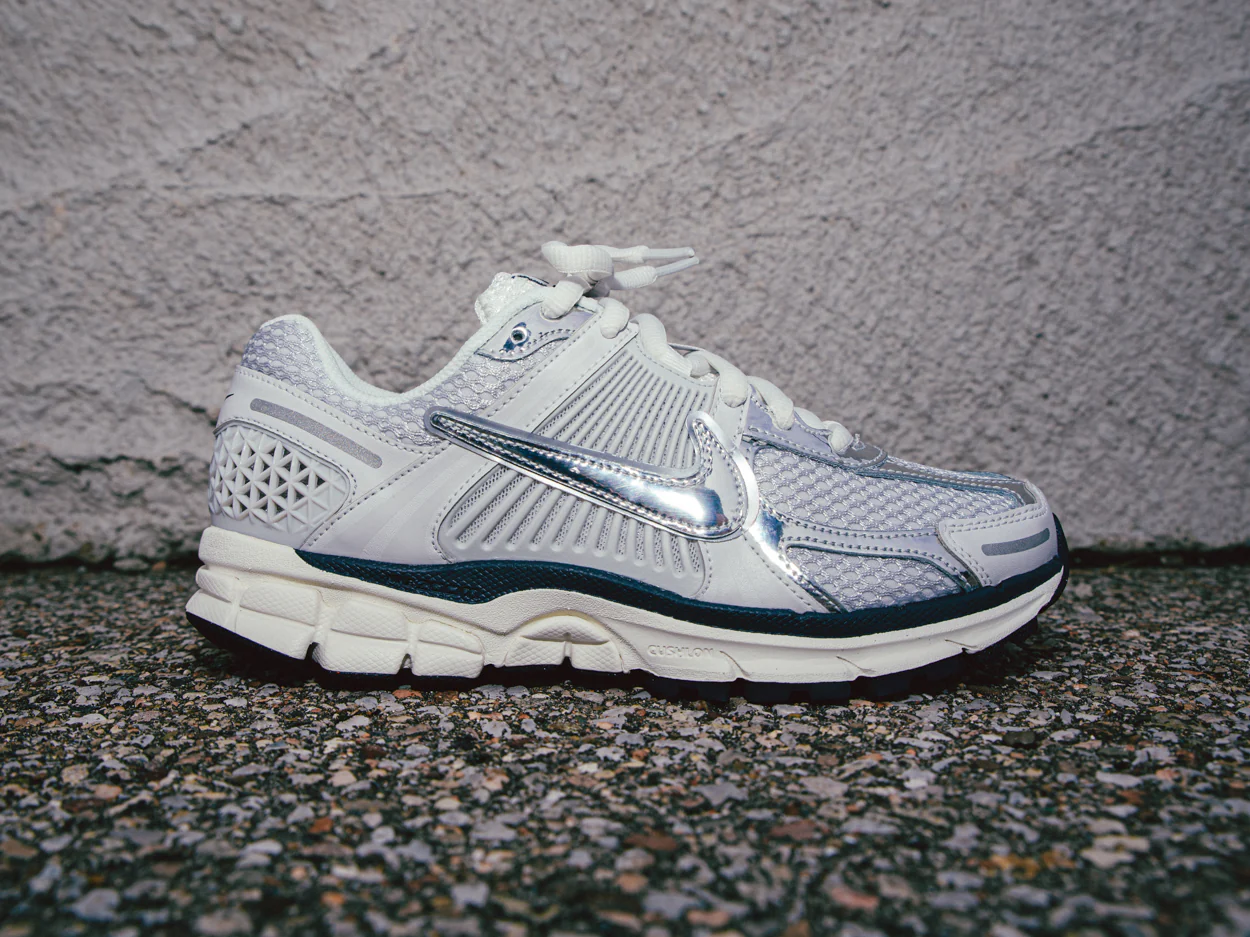 Giày Nike Air Zoom Vomero 5 ‘Photon Dust Metallic Silver’ FD0884-025 - ảnh 5 | 23TRK