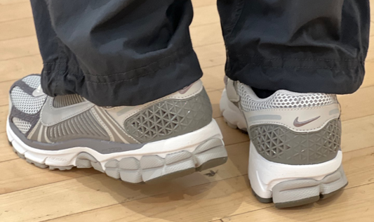 Giày Nike Zoom Vomero 5 PRM ‘Light Iron Ore’ FD0791-012 - ảnh 2 | 23TRK