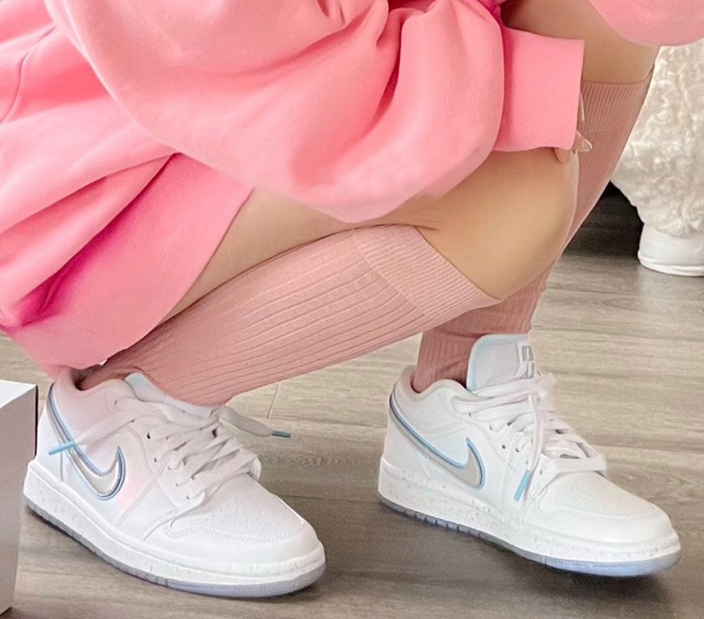 Giày Nike Air Jordan 1 Low SE 'Dare To Fly' FB1874-101 - Ảnh 3