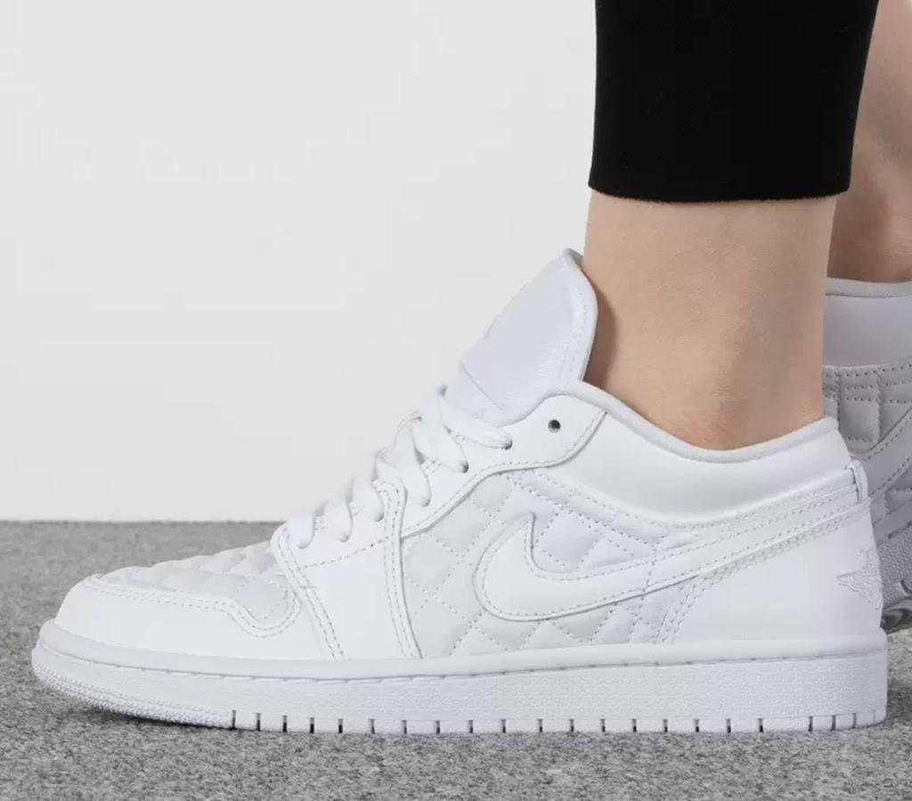 Giày Nike Air Jordan 1 Low Quilted 'White' DB6480-100 - Ảnh 2