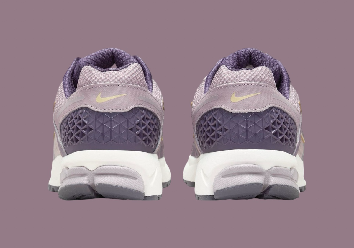 Giày Nike Air Zoom Vomero 5 ‘Platinum Violet’ HQ3643-019 - ảnh 3 | 23TRK