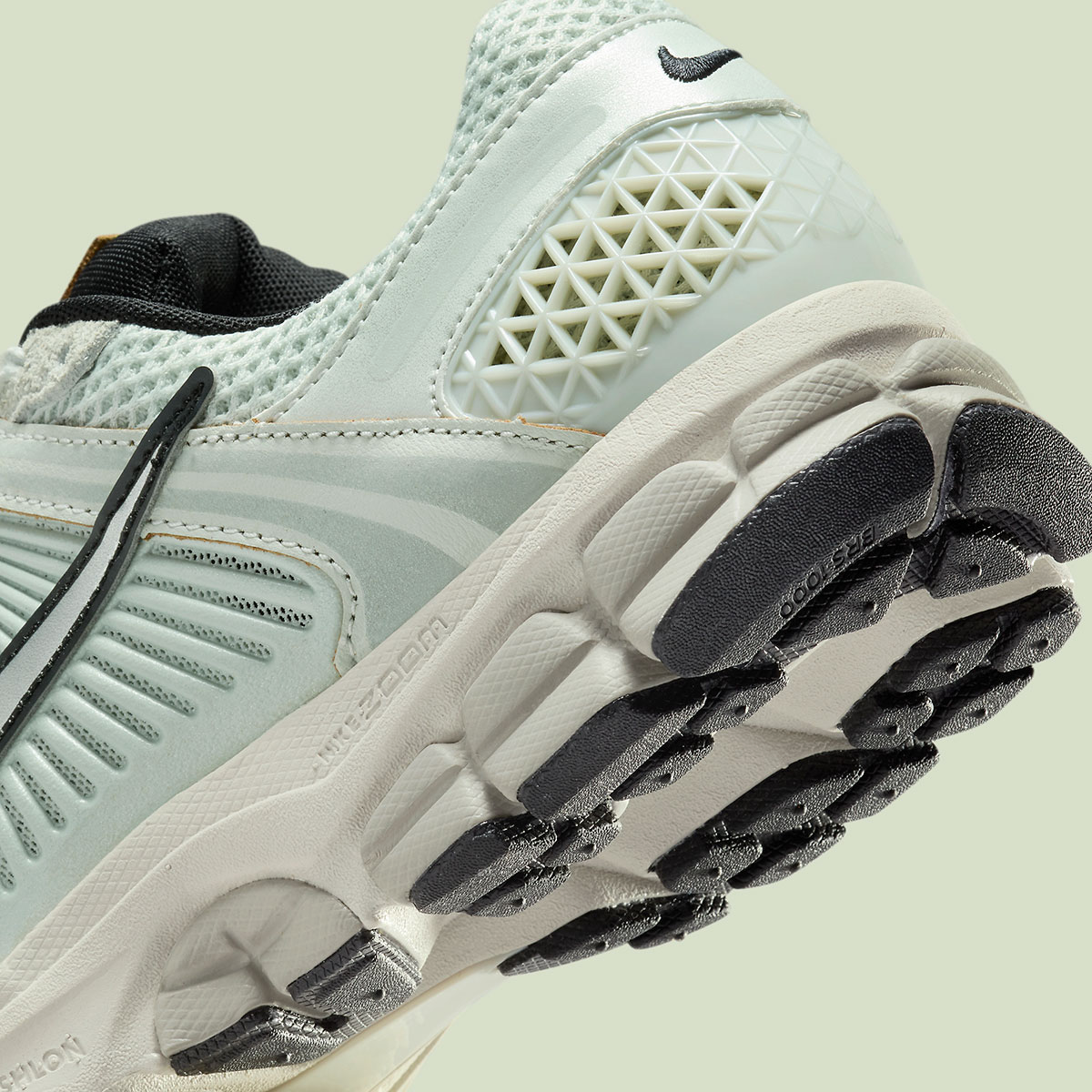 Giày Nike Zoom Vomero 5 ‘Light Silver’ FN6742-001 - ảnh 3 | 23TRK
