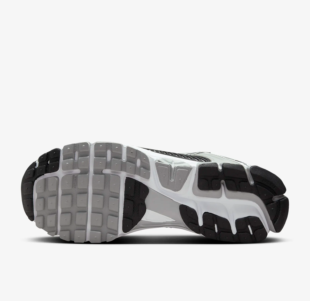 Giày Nike Air Zoom Vomero 5 ‘Metallic Silver Black’ FJ4151-004 - ảnh 2 | 23TRK