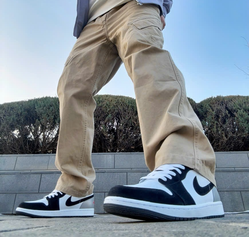 Giày Nike Air Jordan 1 Low SE ‘White Fire Red Black Silver’ HF3148-106 - Ảnh 2