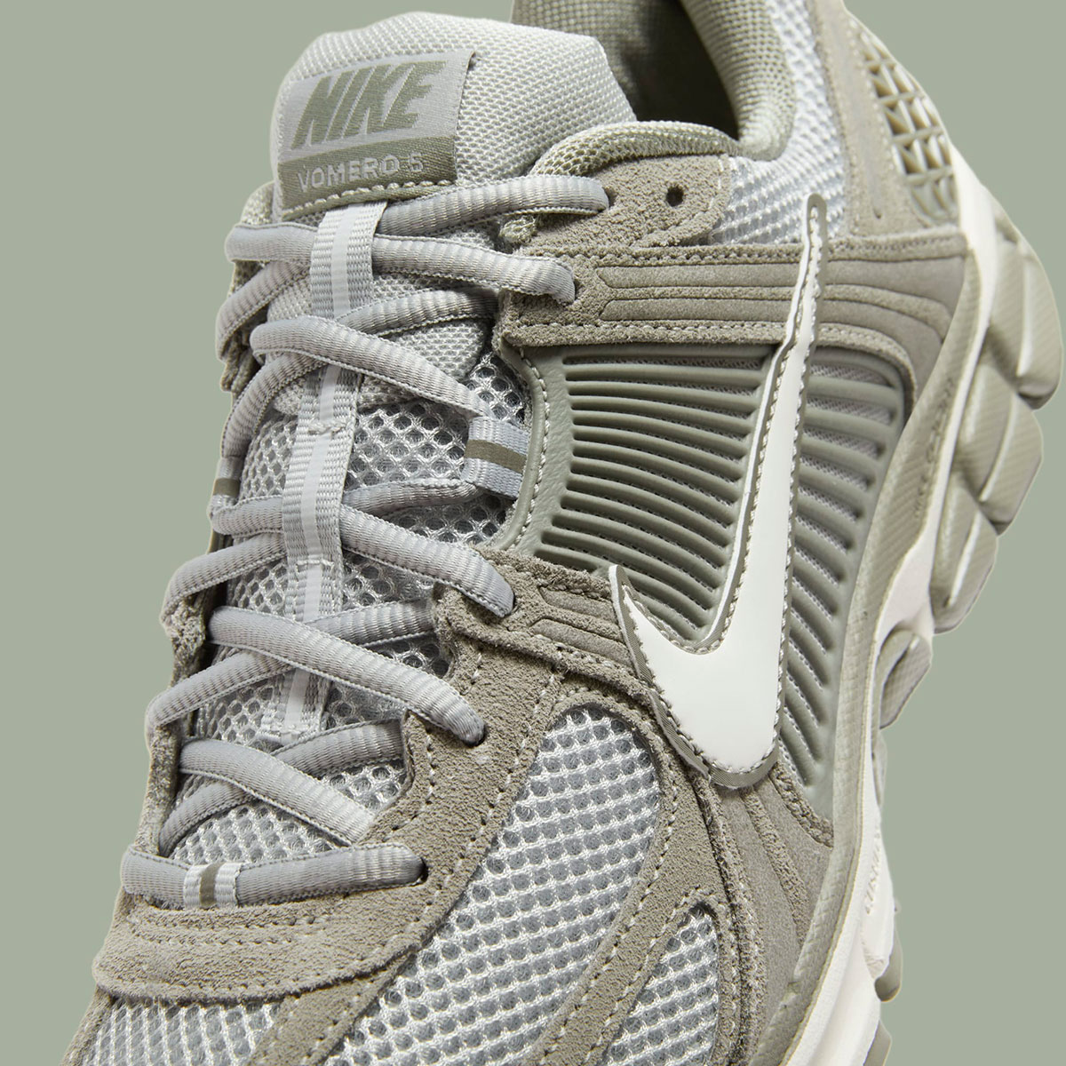 Giày Nike Air Zoom Vomero 5 ‘Dark Stucco’ HF1553-002 - ảnh 2 | 23TRK