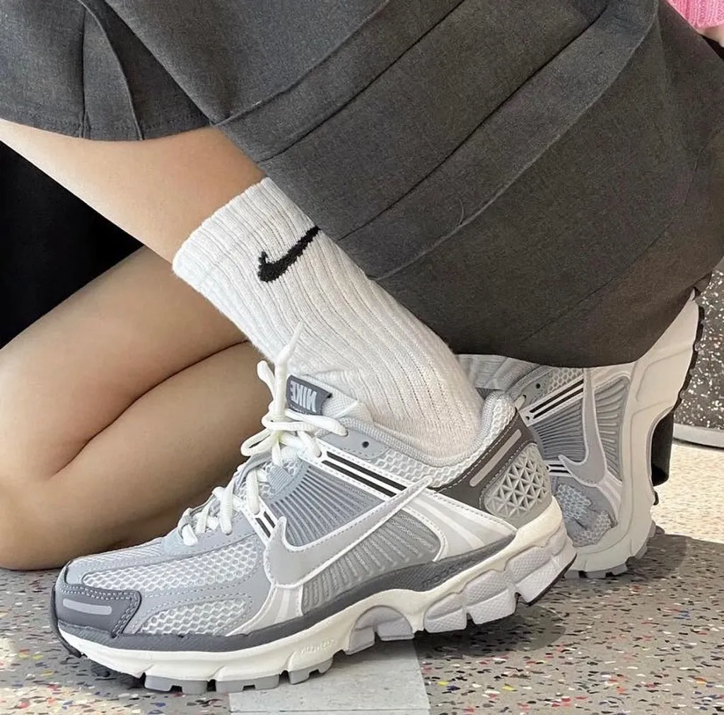 Giày Nike Zoom Vomero 5 ‘Grey’ FD9919-001 - ảnh 3 | 23TRK
