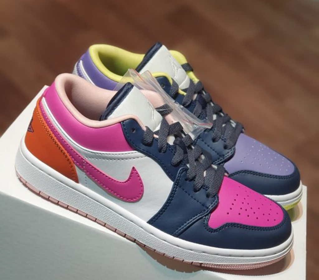 Giày Nike Air Jordan 1 Low ‘Mismatched Magenta’ DJ4342-400 - Ảnh 4