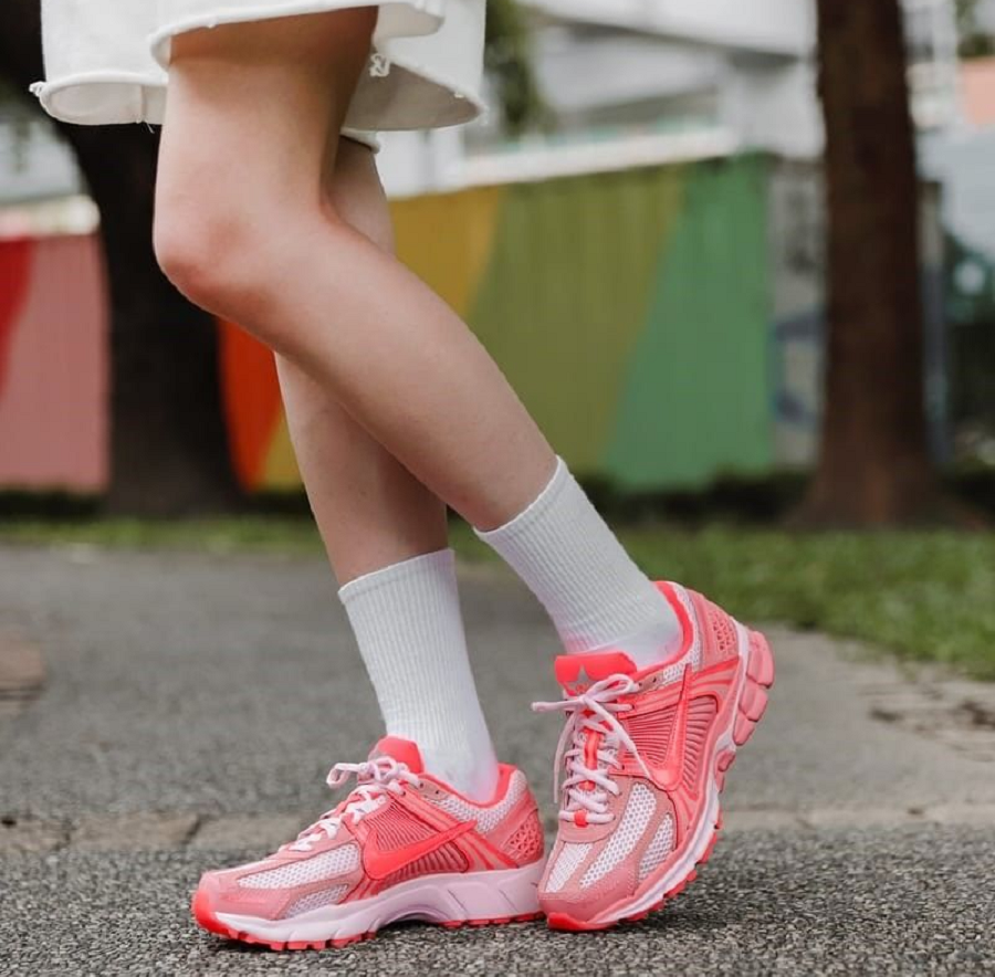 Giày Nike Air Zoom Vomero 5 ‘Barbie’ FQ0257-666 - ảnh 3 | 23TRK