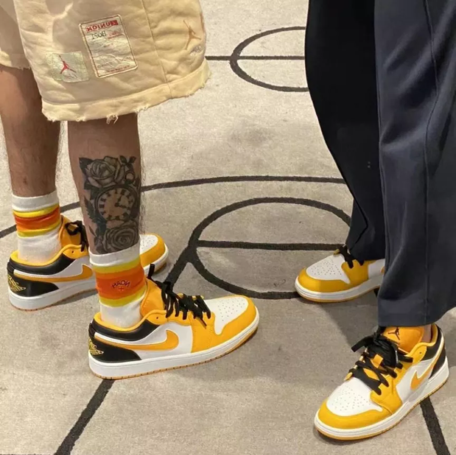 Giày Nike Air Jordan 1 Low 'Taxi' 553560-701 - Ảnh 3