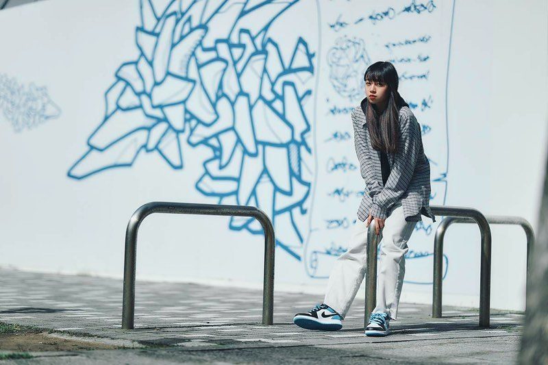 Giày Nike Air Jordan 1 Low 'Laser Blue' (GS) CT1564-004 - Ảnh 8