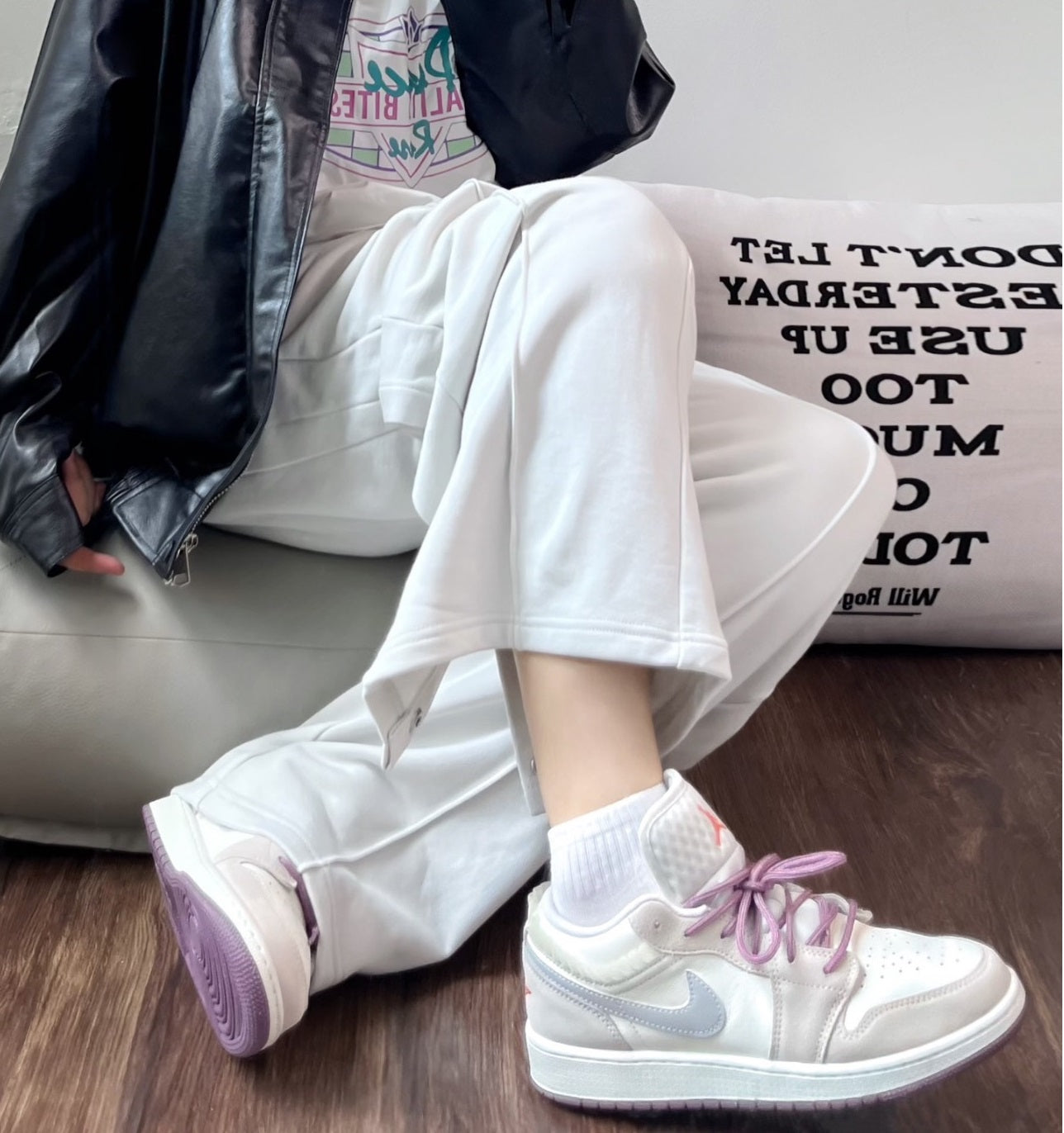 Giày Nike Air Jordan 1 Low Alt SE 'Legend Light Brown' FQ8094-100 - Ảnh 2