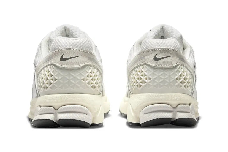 Giày Nike Zoom Vomero 5 ‘Platinum Tint Photon Dust’ HF0731-007 - ảnh 4 | 23TRK
