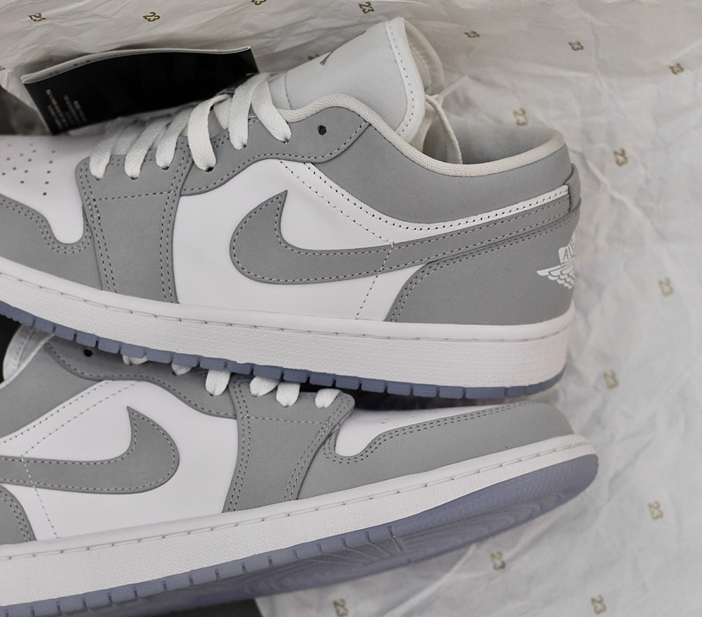 Giày Nike Wmns Air Jordan 1 Low 'White Wolf Grey' DC0774-105 - Ảnh 6