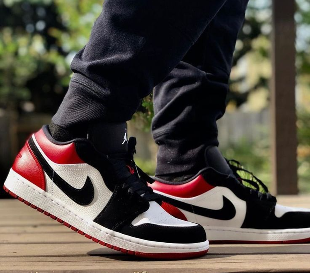Giày Nike Air Jordan 1 Low GS 'Black Toe' 553560-116 - Ảnh 5