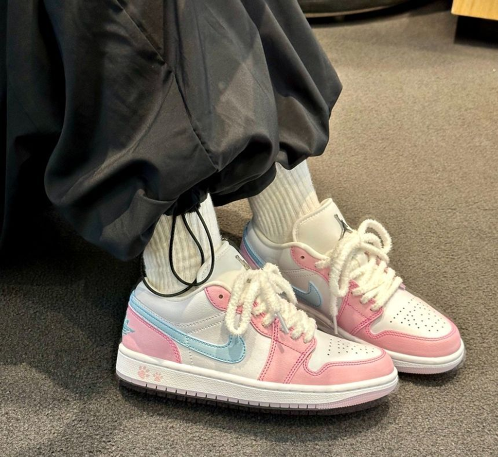 Giày Nike Air Jordan 1 Low 'Pink Foam' HM3706-141 - Ảnh 3