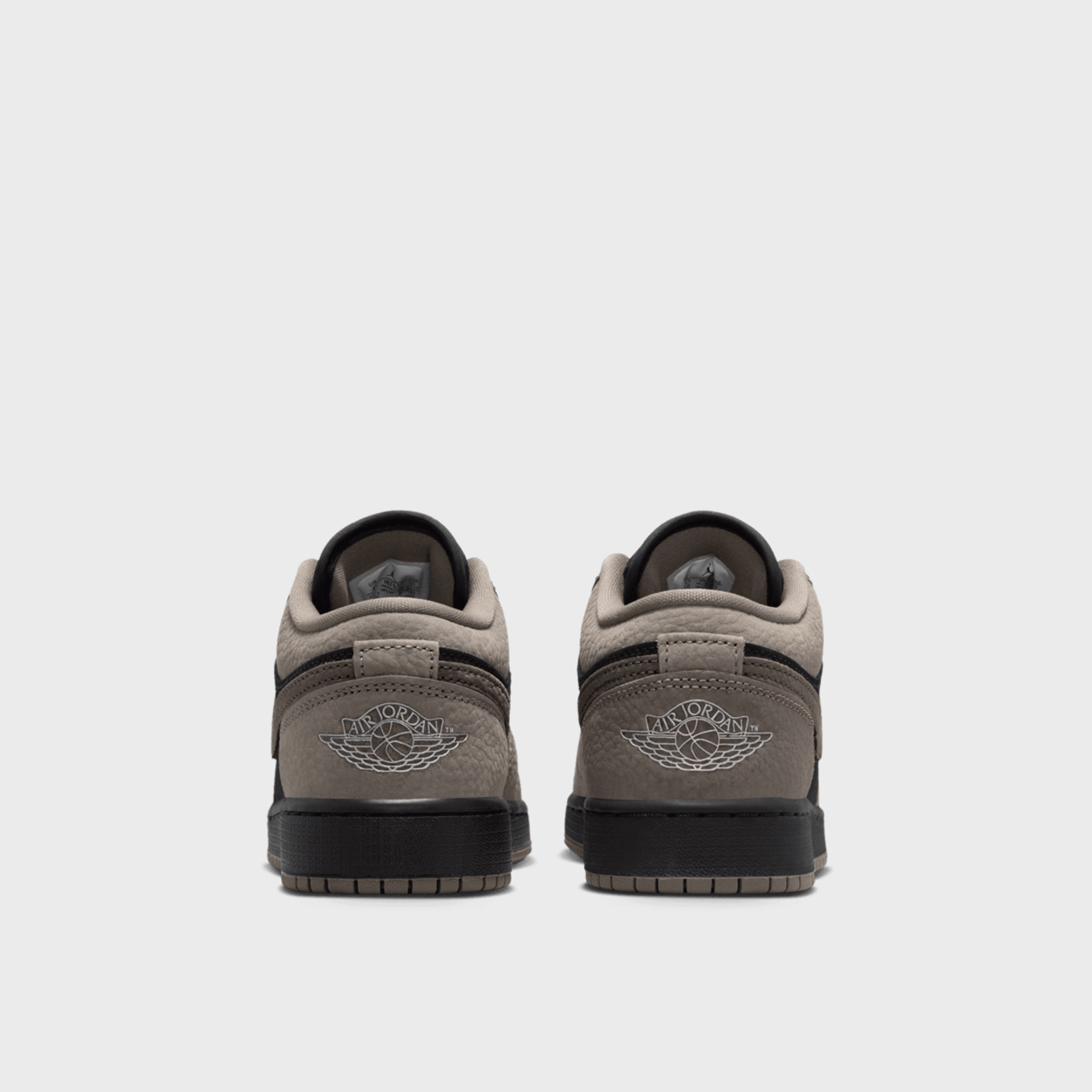 Giày Nike Air Jordan 1 Low SE ‘Beige’ IB7111-005 - Ảnh 3