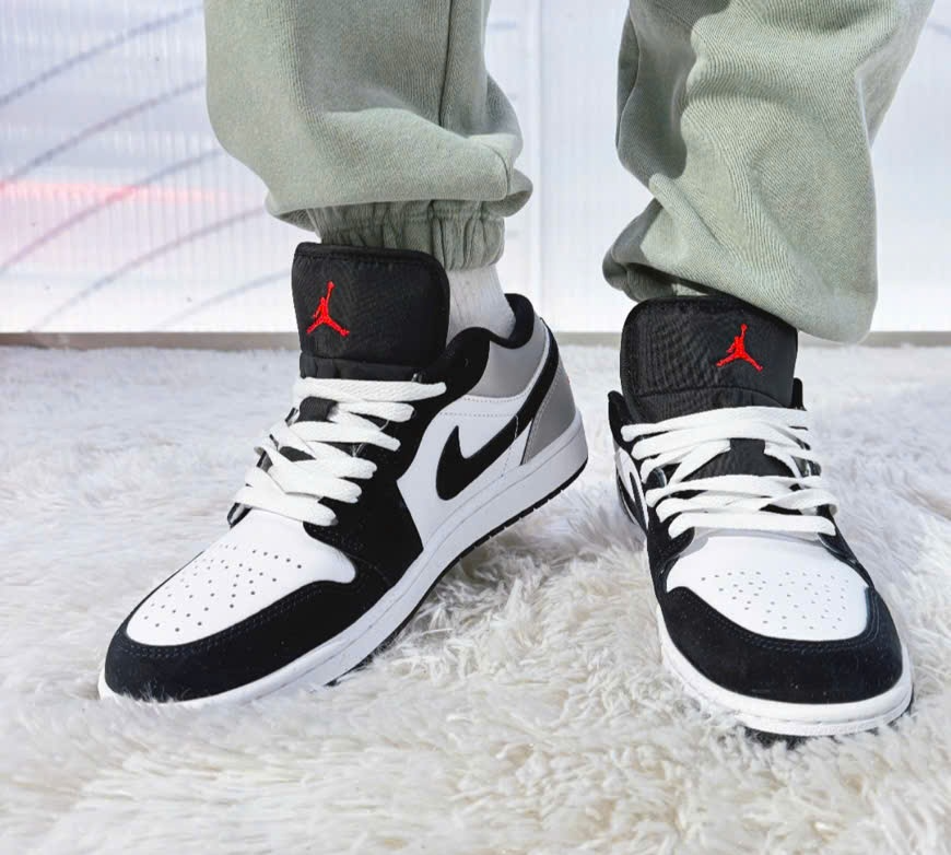 Giày Nike Air Jordan 1 Low SE ‘White Fire Red Black Silver’ HF3148-106 - Ảnh 3