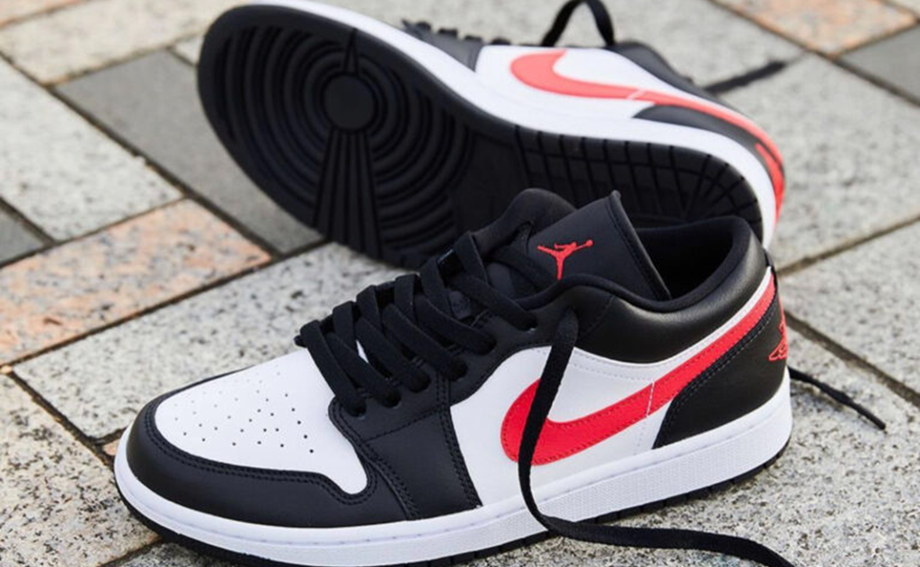 Giày Nike Wmns Air Jordan 1 Low 'Siren Red' DC0774-004 - Ảnh 3