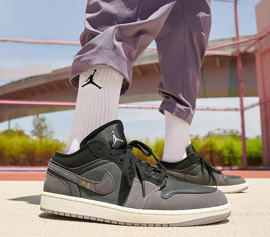 Giày Nike Air Jordan 1 Low Craft Inside Out 'Black' DN1635-001 - Ảnh 2