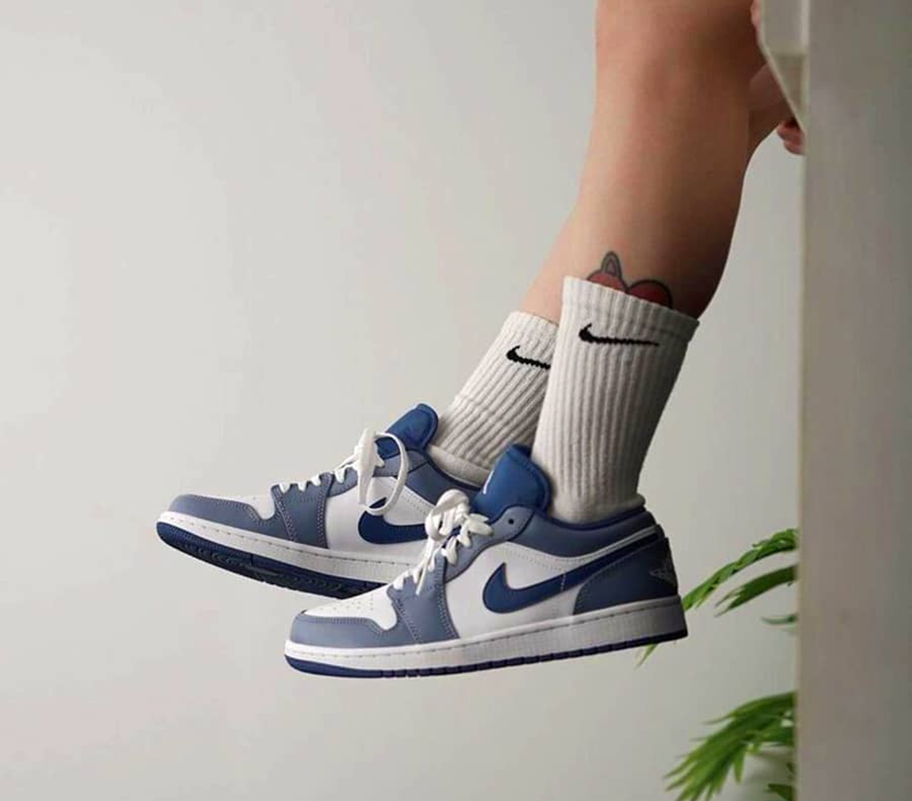 Giày Nike Air Jordan 1 Low GS 'Ashen Slate' 553560-414 - Ảnh 2