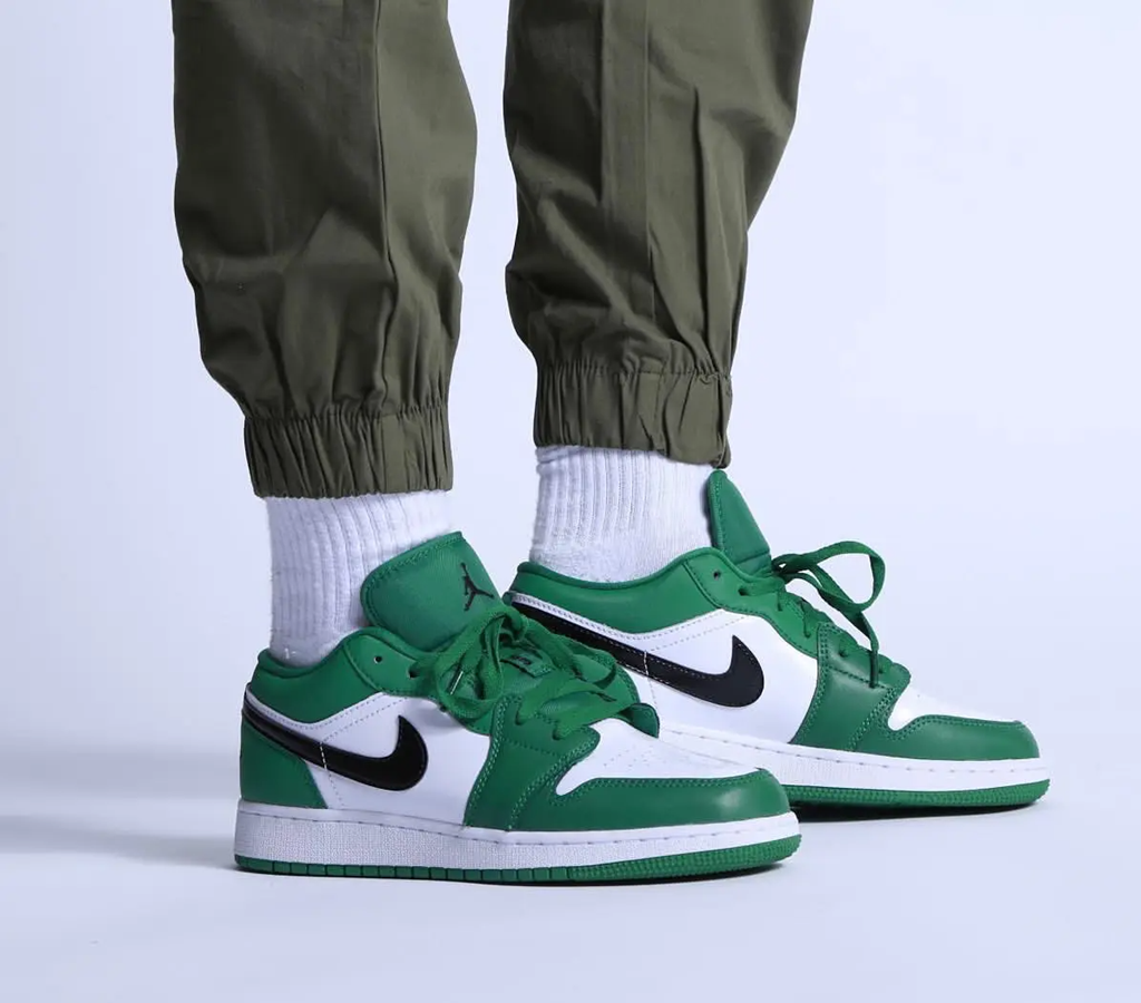Giày Nike Air Jordan 1 Low GS 'Pine Green' 553560-301 - Ảnh 2