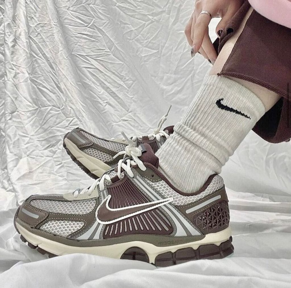 Giày Nike Zoom Vomero 5 ‘Earth Fossil’ FD9920-022 - ảnh 5 | 23TRK