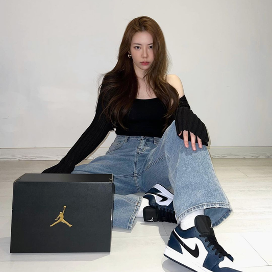 Giày Nike Air Jordan 1 Low GS 'Armory Navy' 553560-411 - Ảnh 2