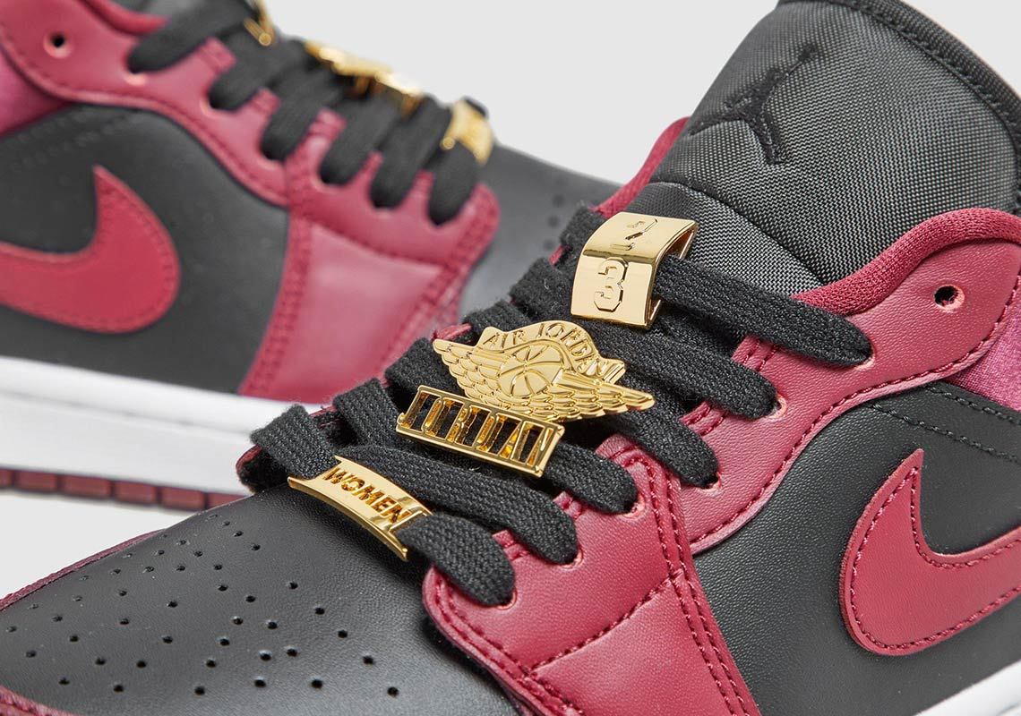 Giày Nike Wmns Air Jordan 1 Low SE 'Dark Beetroot' DB6491-600 - Ảnh 6