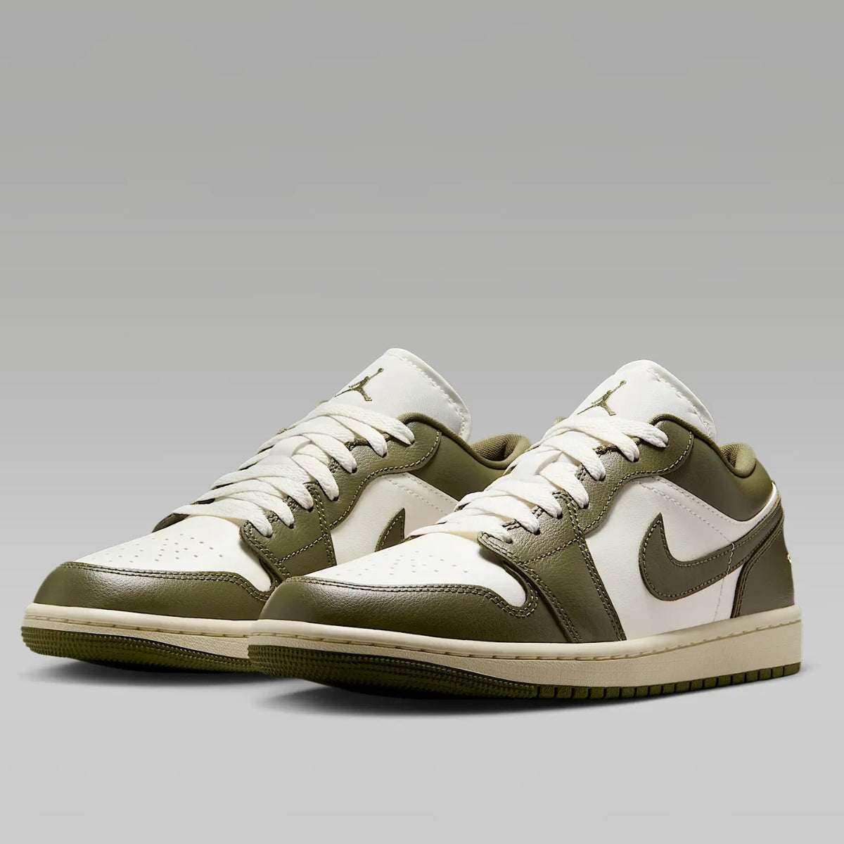 Giày Air Jordan 1 Low WMNS 'Medium Olive' DC0774-122 - Ảnh 5