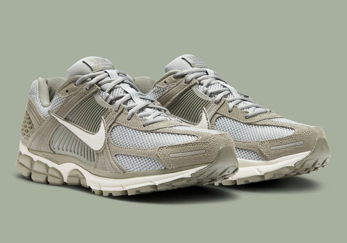 Giày Nike Air Zoom Vomero 5 ‘Dark Stucco’ HF1553-002 - ảnh 5 | 23TRK